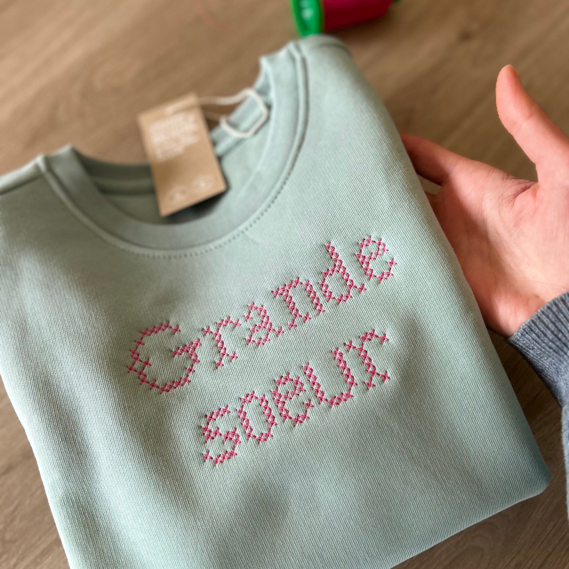 sweat brodé grande soeur
