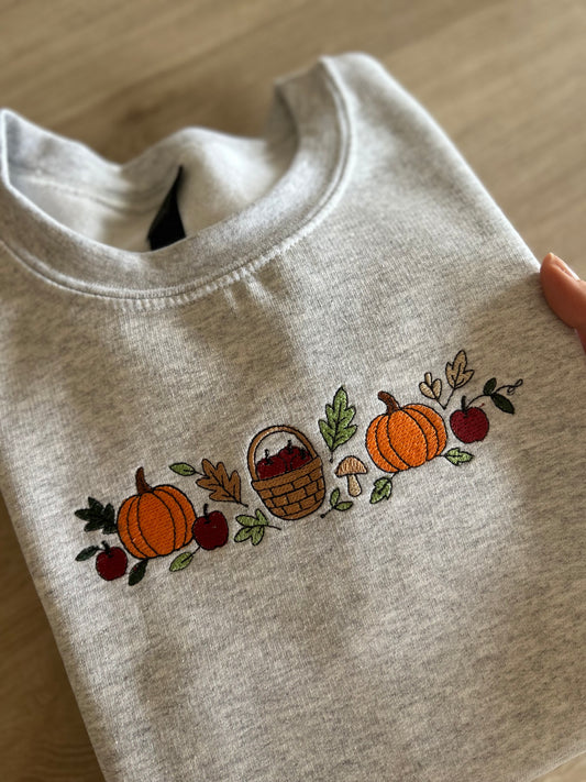 Sweat brodé pommes et pumpkins pour l'automne