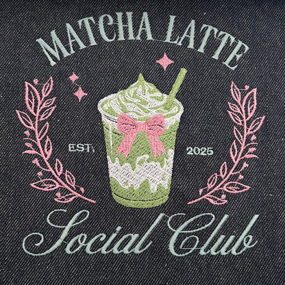 Cabas brodé matcha latte social club détail de broderie