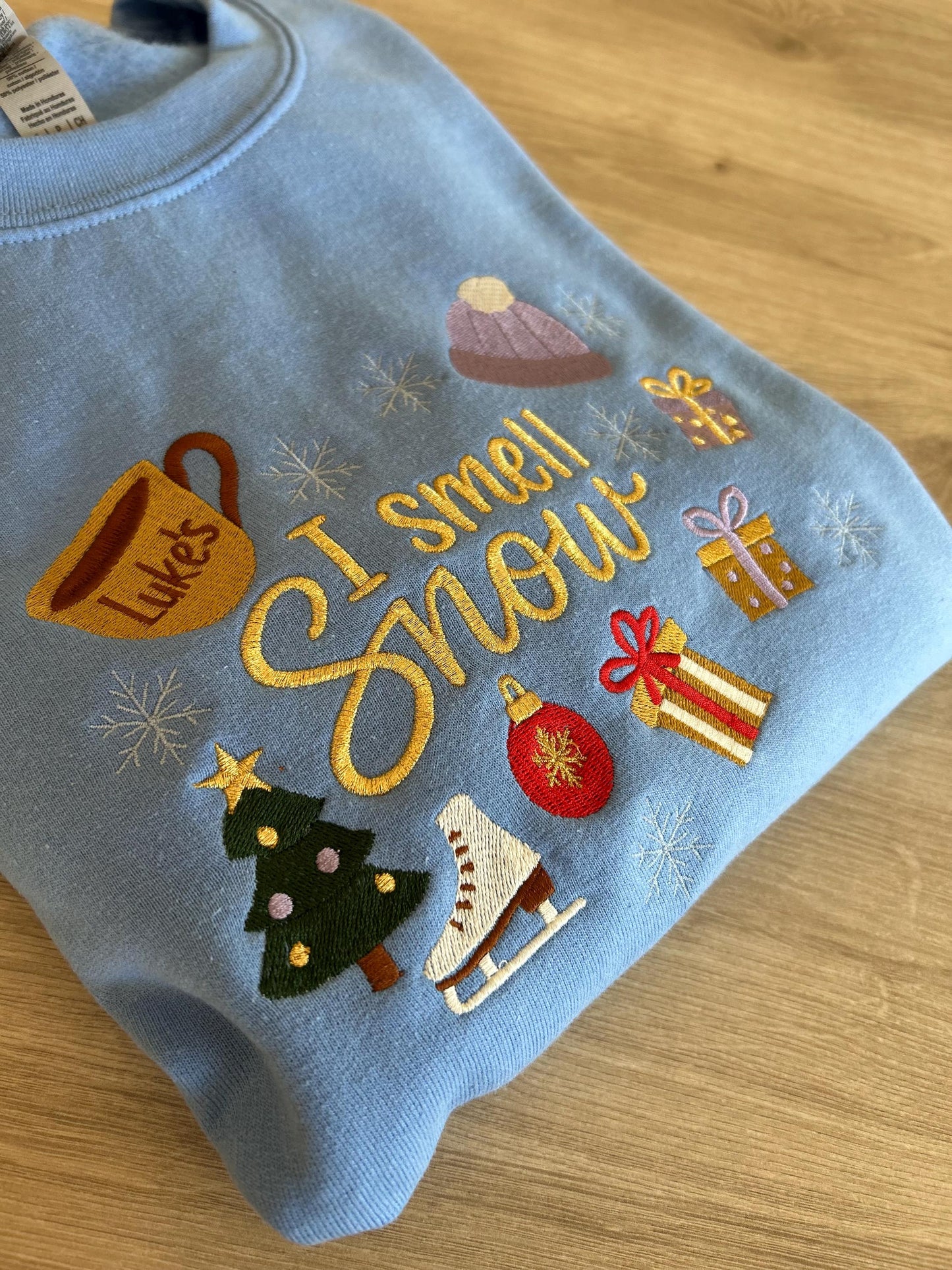 Sweat Gilmore girls brodé “I Smell Snow"
