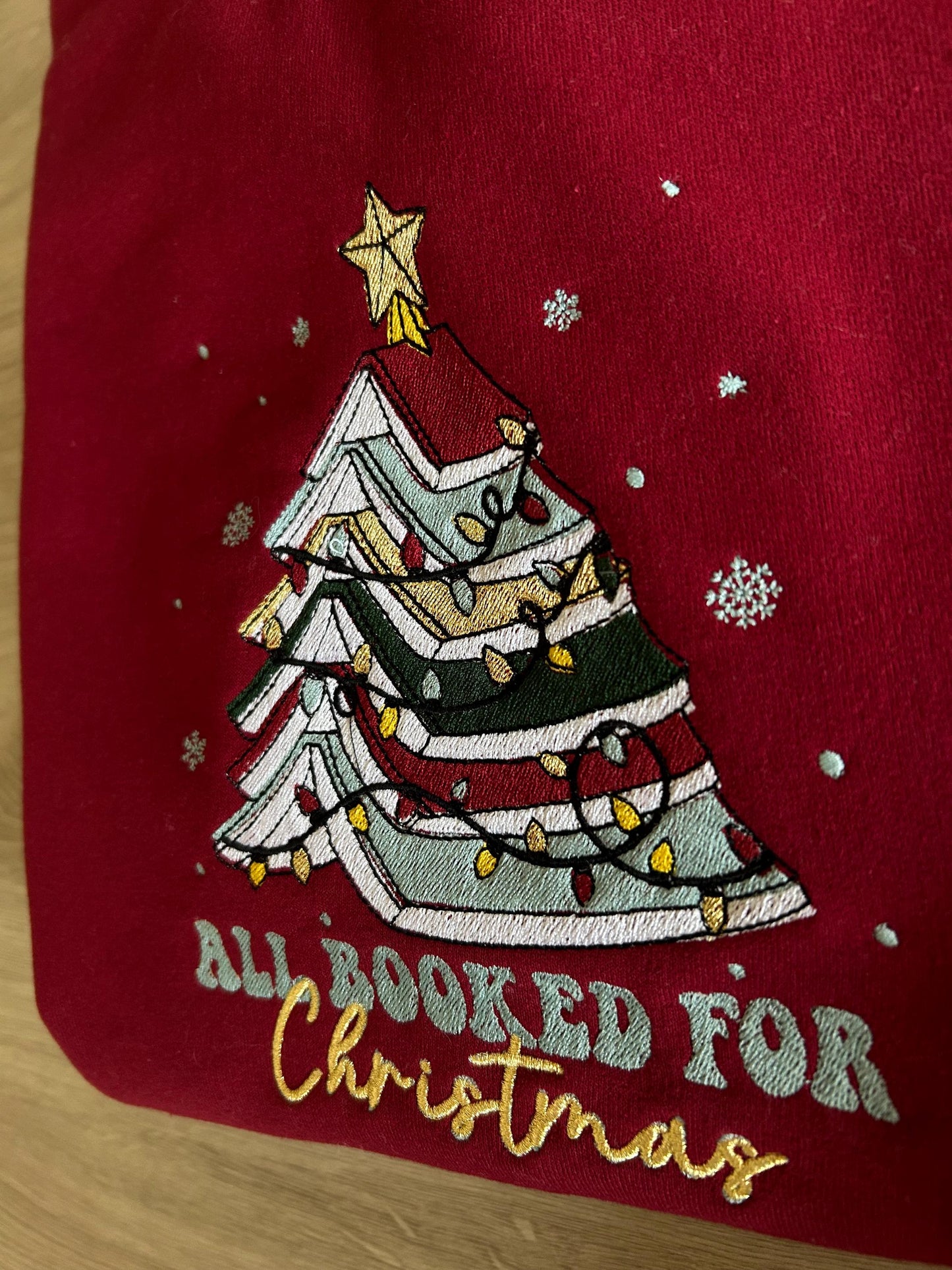 Sweat pull hiver Noël brodé All booked for Christmas