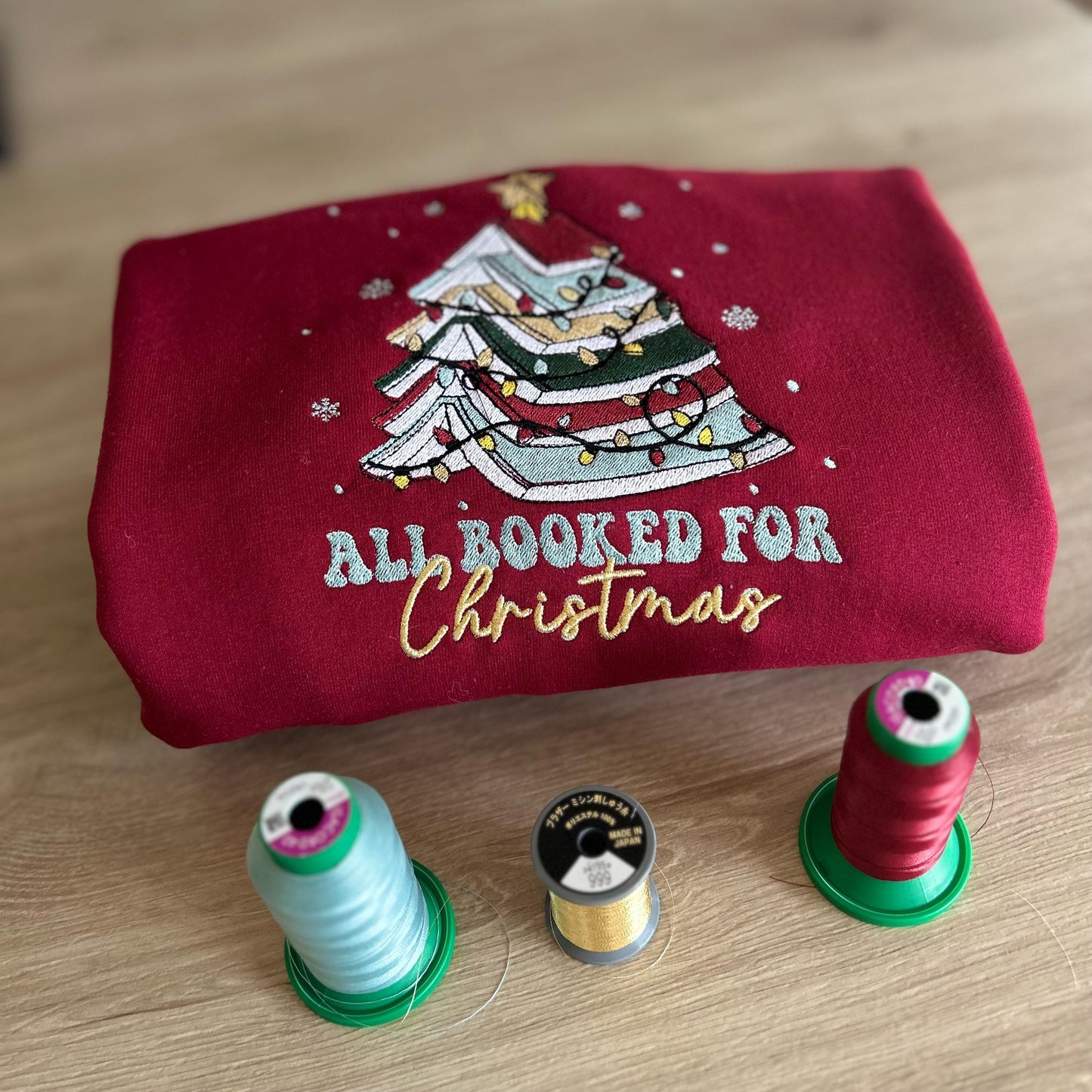 Sweat pull hiver Noël brodé All booked for Christmas