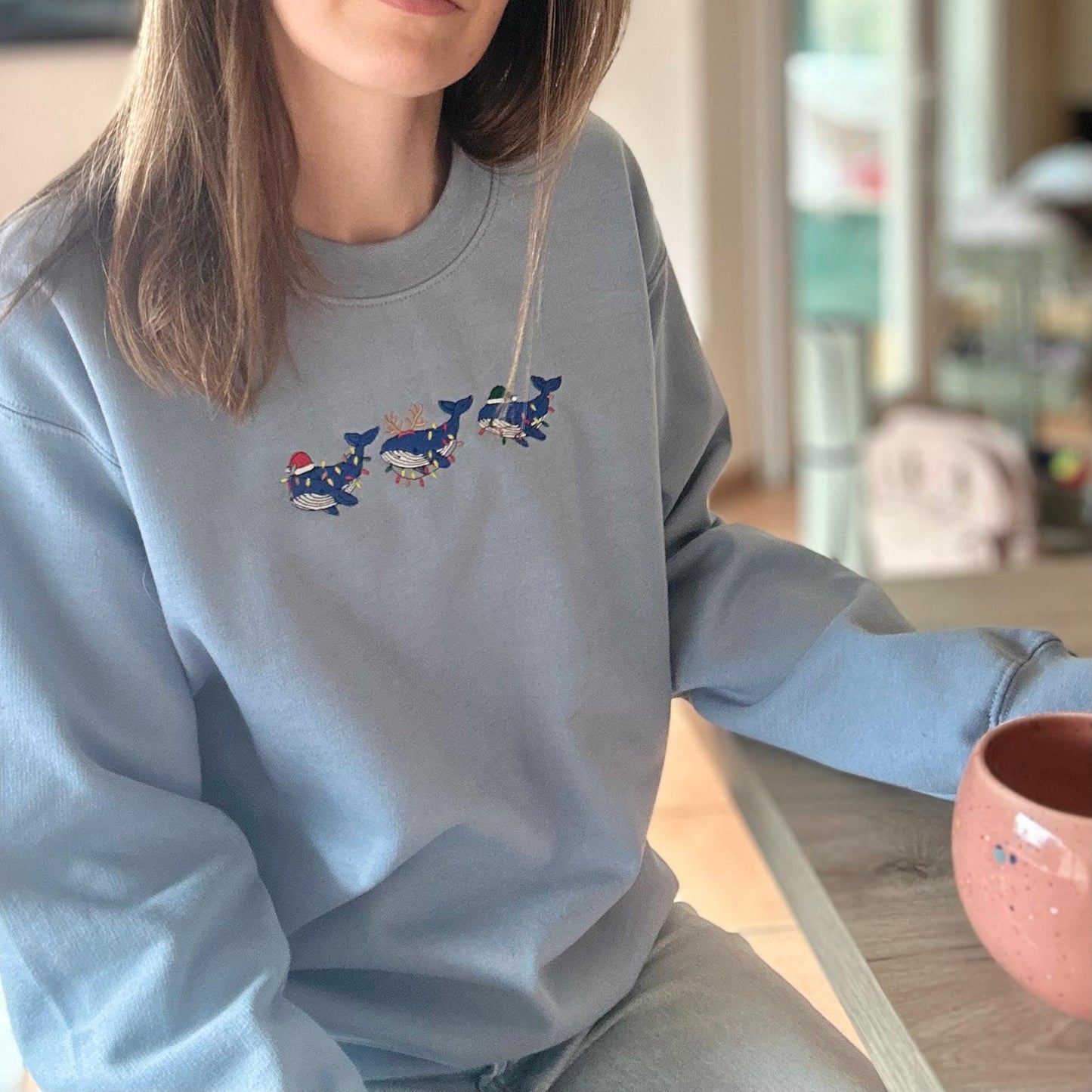 Sweat pull hiver Noël brodé avec baleines