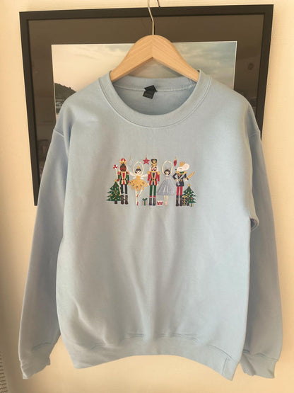 Sweat pull hiver Noël brodé Casse-Noisette  cadeau personnalisable