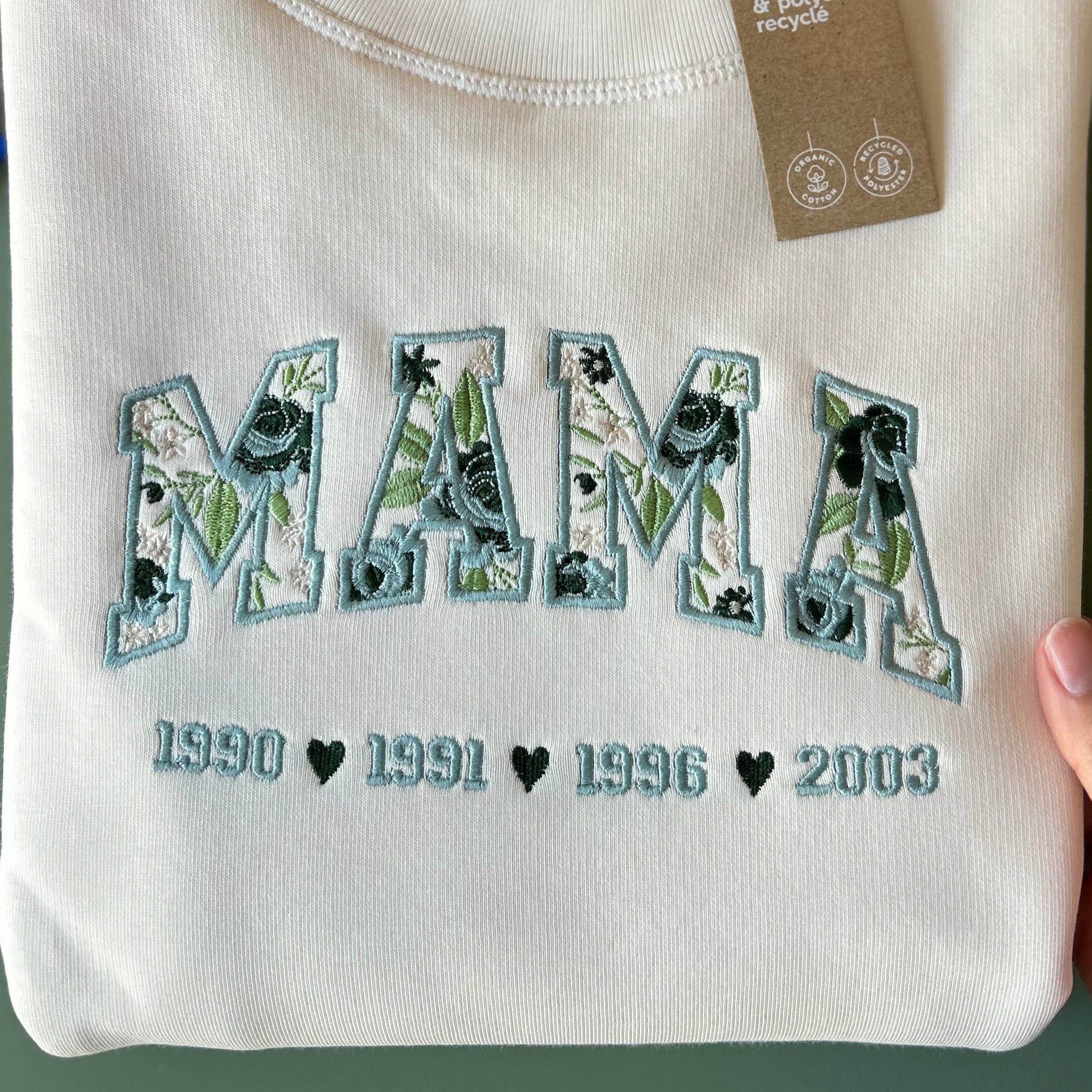 sweat maman brodé avec dates de naissance